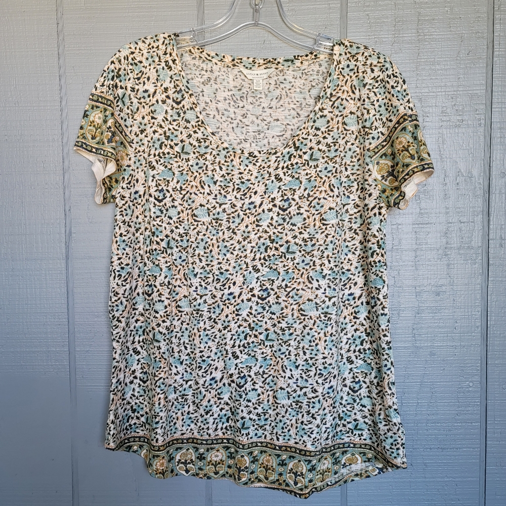 Lucky Brand Floral Print Tee. Size SP